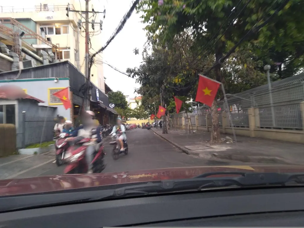 Thiên Hương Quốc Sắc Tửu