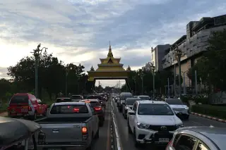 Ran Kafae Khxnkaen Nang Chil Nimkh.Ni Meuxng Review