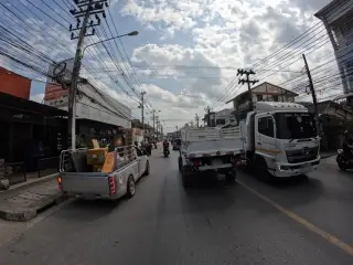 Ran Xahar Khraw Thiy Krua Thai "Samui"