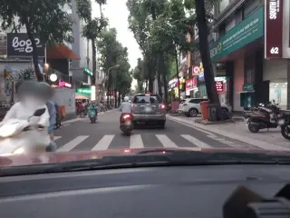 Quán Tư Phê