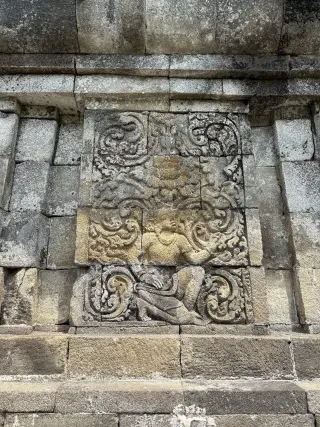Vihara Sangha Theravada Indonesia Mendut