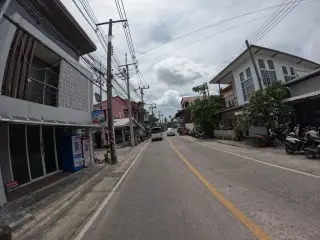 RONG CAFE - Coffee Roastery