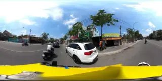 Tiệm Gội Đầu Madame Thơm