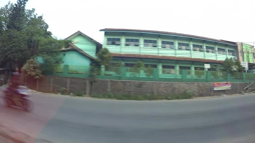 SDN Cilenggang 02