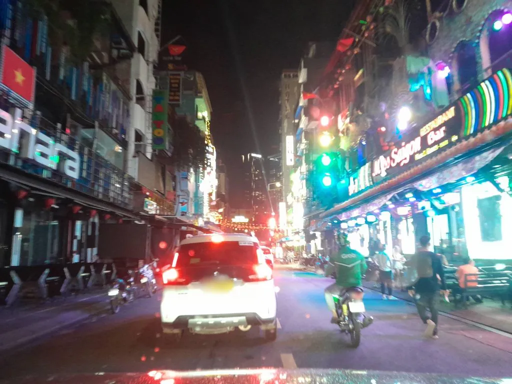 Tiệm Hớt Tóc Trung Hoa