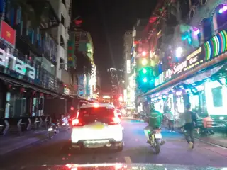 Tiệm Hớt Tóc Trung Hoa
