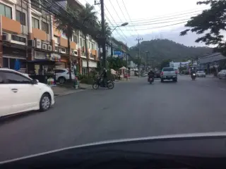 Th.Thiy Phanichy Robinsan Phuket