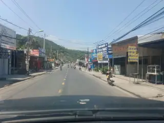 Cà phê và Khu vui chơi trẻ em Hello