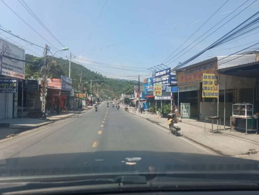 Cà phê và Khu vui chơi trẻ em Hello