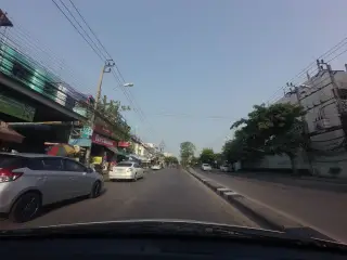 Botan Kwyteiyw Luk Chin Pla