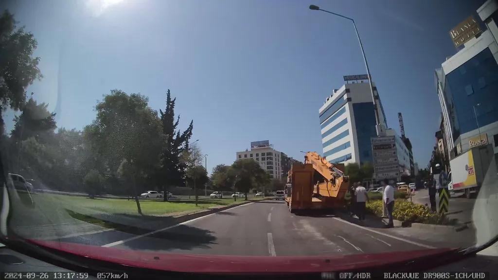 Alsancak Unlu Mamuller Mutfak
