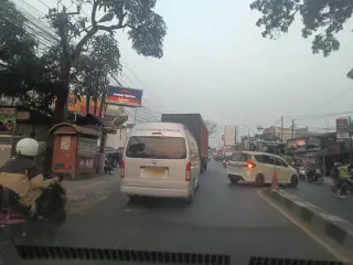 Warung Nasi Khas Sunda Lalaban