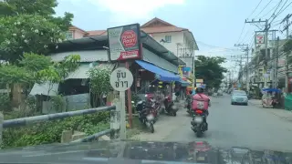 Moji Cafe