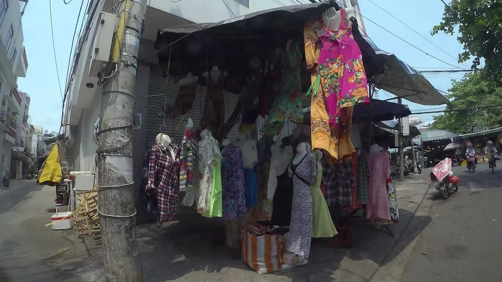 Tiệm Uốn Tóc Xuân Yến