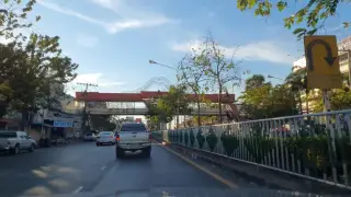 "Lotas Ko Ferch Rong Phyabal Khxnkaen, Khxnkaen"