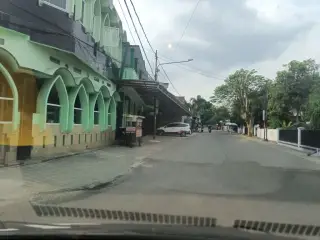 Mesjid Al Ikhlas Sukaraja 2 Husein Sastranegara Bandung