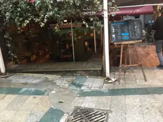 Cafe Lay