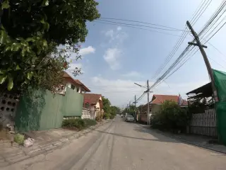 Hmuban Chokh Di 1