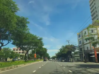 Nhà Thuốc Non Nước