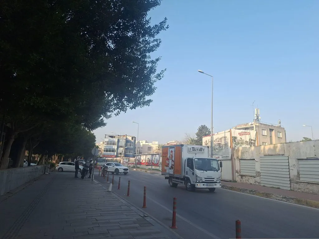 Es GARAJ Oto YIKAMA & Car Point