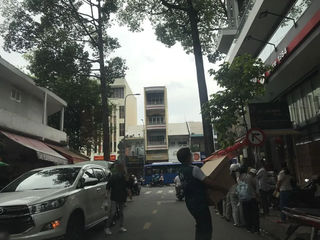 Nhóm nấu ăn Huỳnh Long