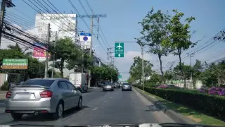 วัดกระทุ่มเสือปลา
