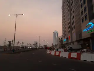 Mtʿm Mnsf Bldy