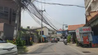 Tv Chaempeiyn Khang Kaeng Kra Hri Yipun