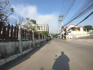 Chaer Weiyng Baw ( Share Wiang Bua )