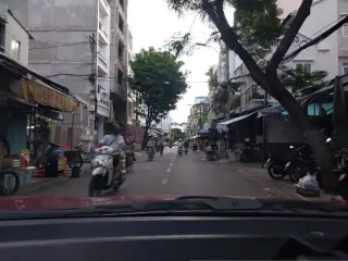 Bánh Trung Thu Kim Phượng- Cô Đẹp