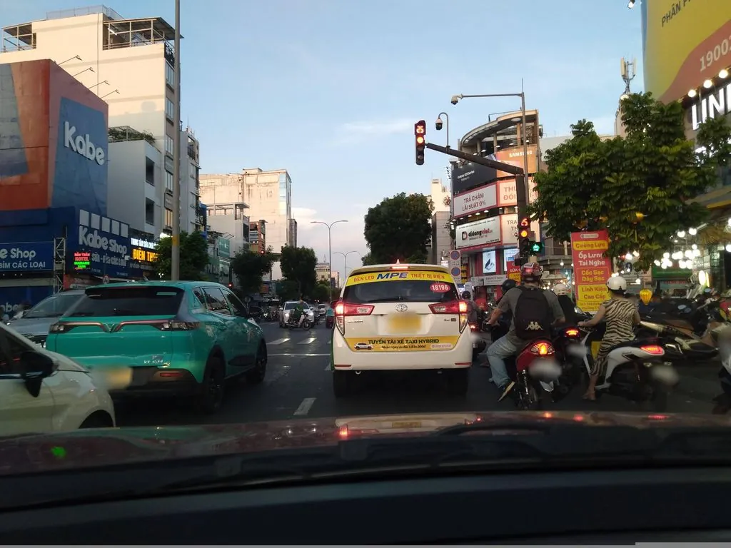 Cửa Hàng Điện Tuấn Yến 196