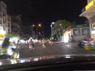 Di Động Việt : 745A, Đường 3/2, Quận 10