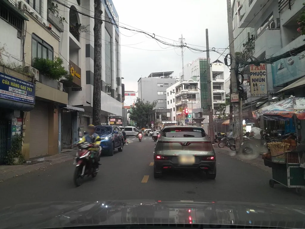 Bún Bò Huế Sạch