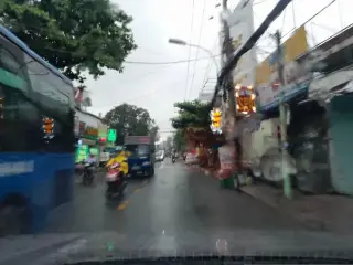 Xù