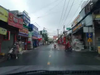Cửa Hàng Điện Thoại Di Động 79-1