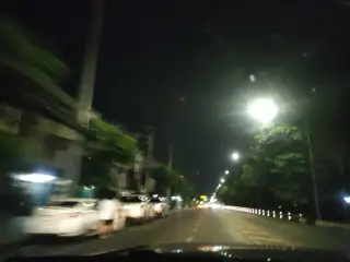 ร้านอีสานลองแวะลาบยโสฯ
