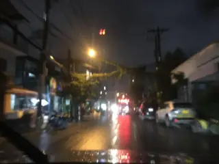 Mua sắm ba miền
