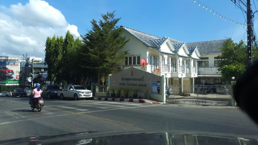 Chalita Cafe & Restaurant