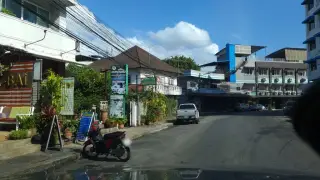 Suriya café