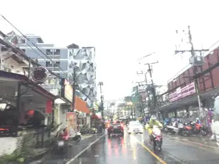 Patong Guesthouse and Rooms