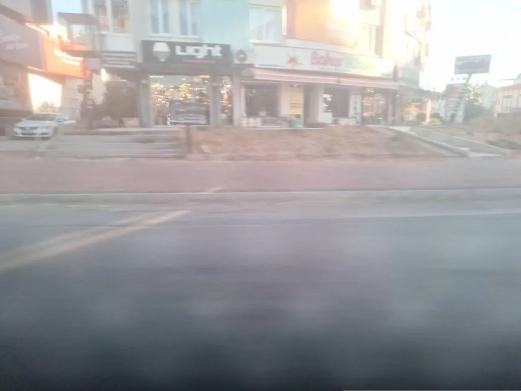 Diş Hekimi Ezgi Şenyurt