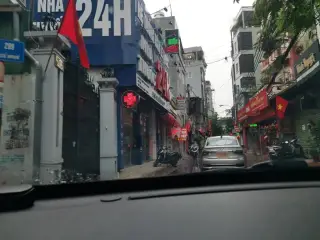 Mô hình 2ND- HM store