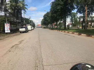 ร้านดัชมิลล์ ชุดนักศึกษา