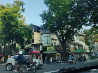 May Thời Trang Văn Hương
