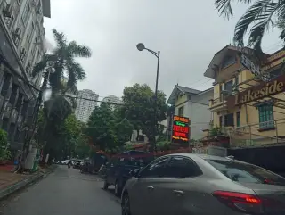 MaxiCoffee Linh Đàm