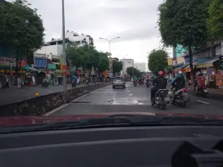 Kệ sắt giá rẻ Sài Gòn