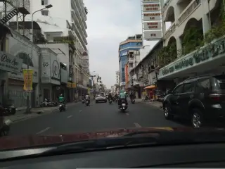 Hồng Vân - Hột Gà Nướng Thái