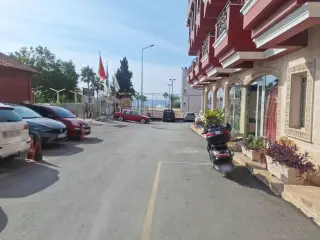 Roxxann Clinic