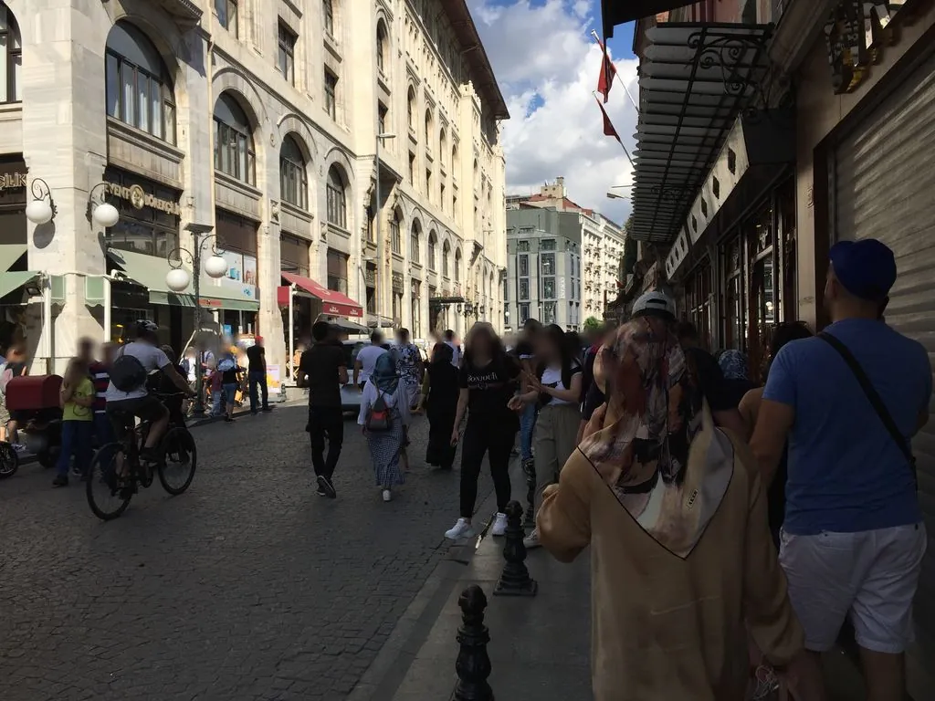 Çocuk Abiyeleri Mağazası