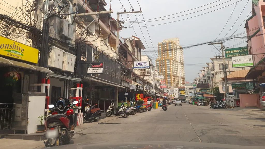 Malee Guesthouse and Restaurant